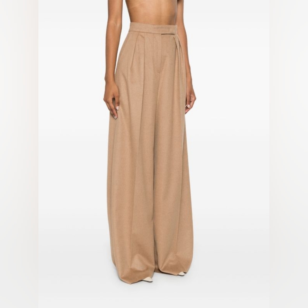 MaxMara Camel Trousers - Picture 1 of 10